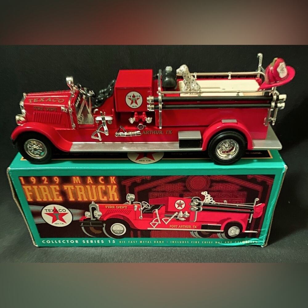 NIB! 1998 Texaco 1929 Mack Fire Truck Bank Collector Series #15
